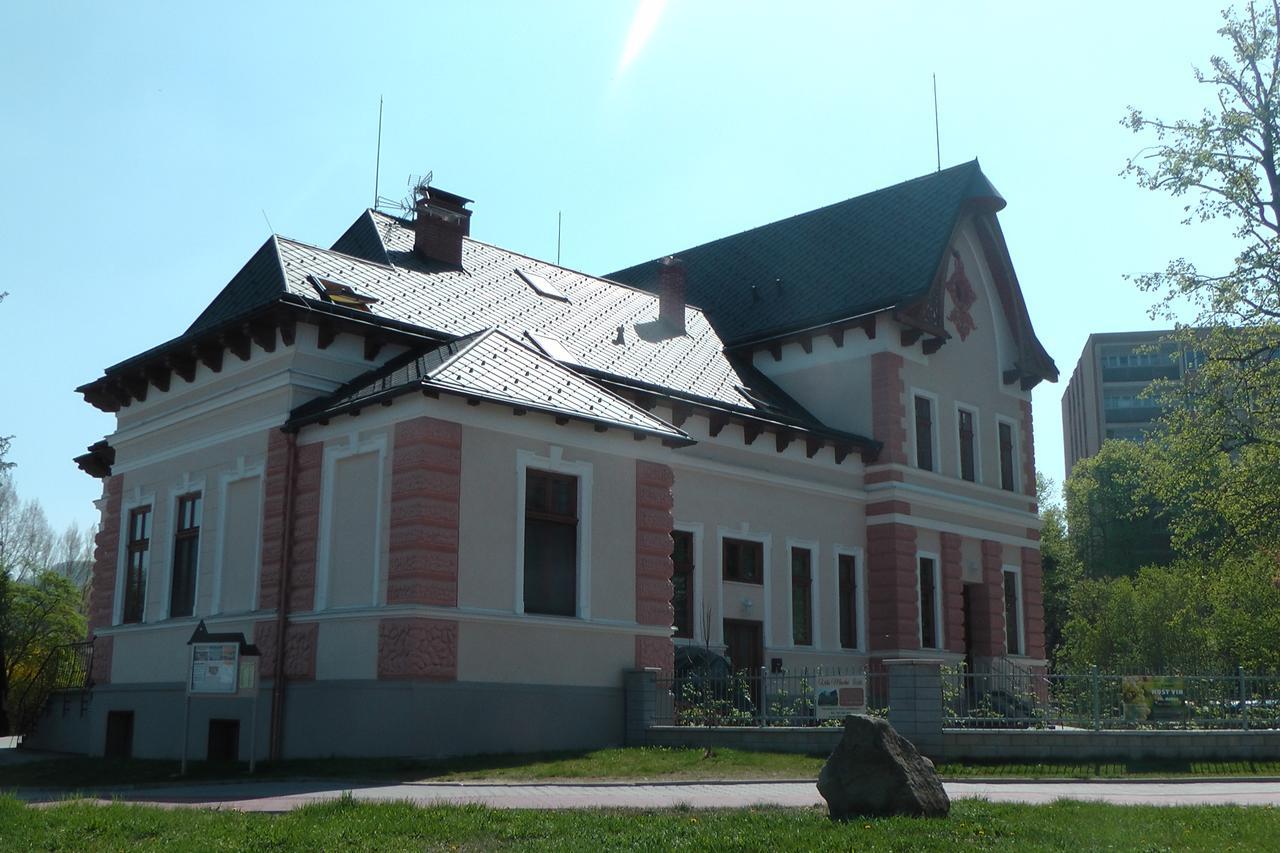 Penzion Vila Machu Kopřivnice Εξωτερικό φωτογραφία